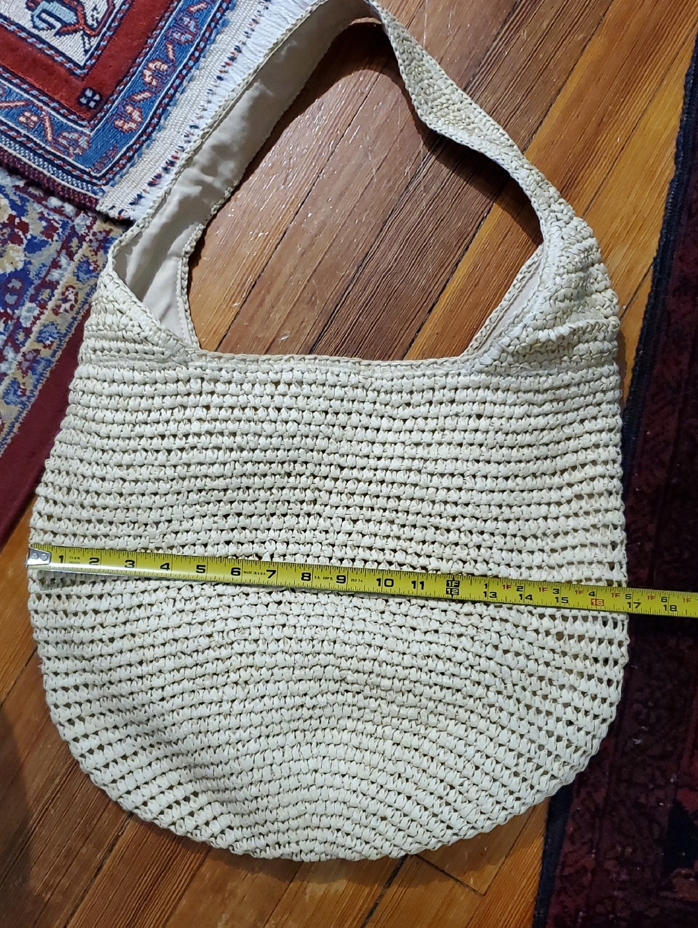BR Raffia Straw Tote Bag - Picture 10 of 11